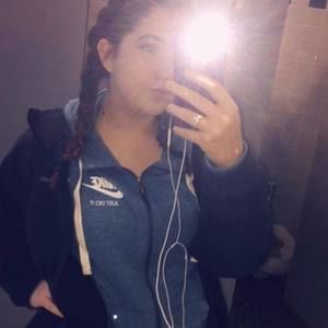 Meet your Posher, Camryn